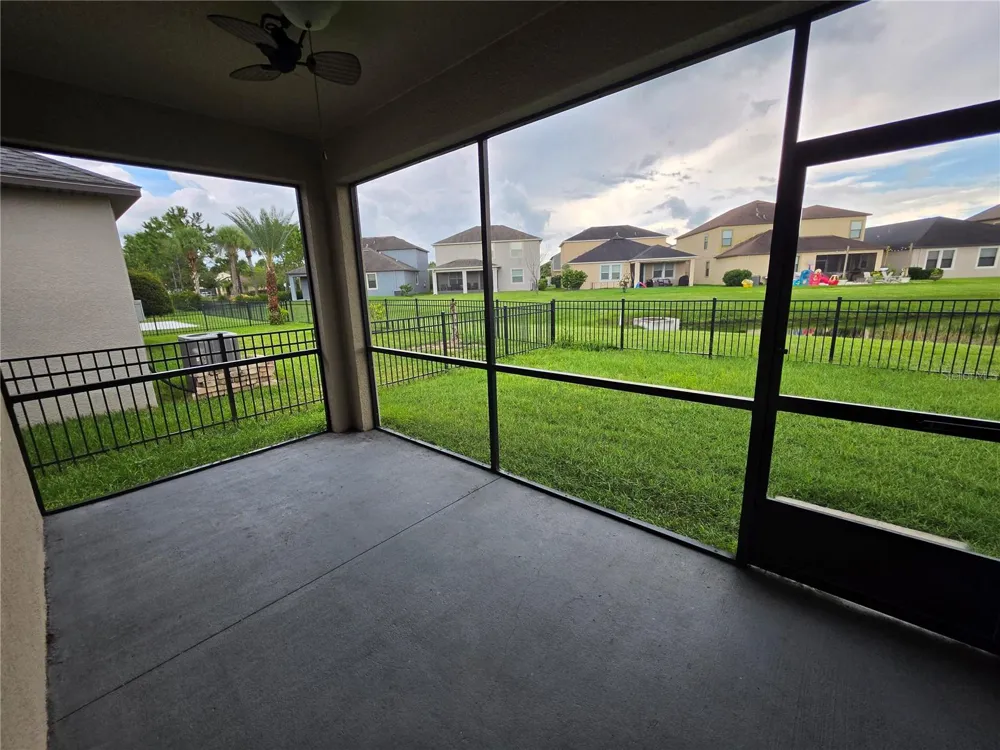 10049 VICTORY GALLOP LOOP Ruskin, FL 33573