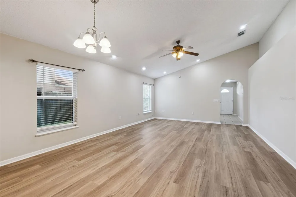 3308 ERSKINE DRIVE Orlando, FL 32825