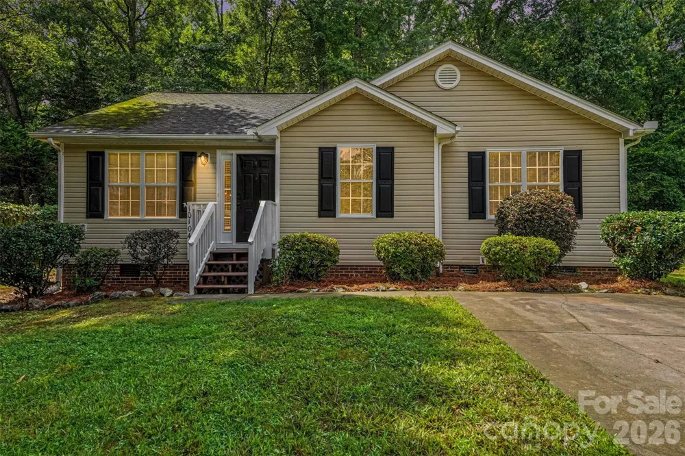 10104 Rockwood Road Charlotte, NC 28215