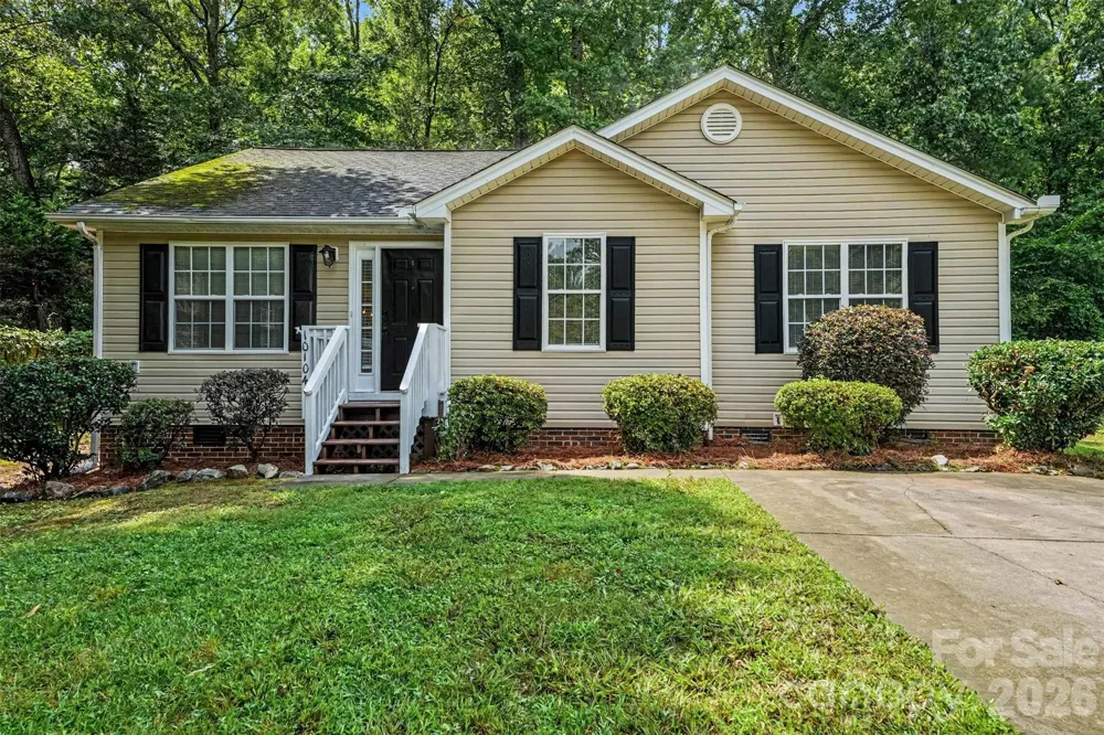 10104 Rockwood Road Charlotte, NC 28215