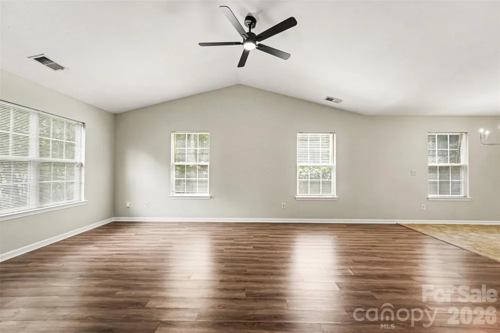 10104 Rockwood Road Charlotte, NC 28215