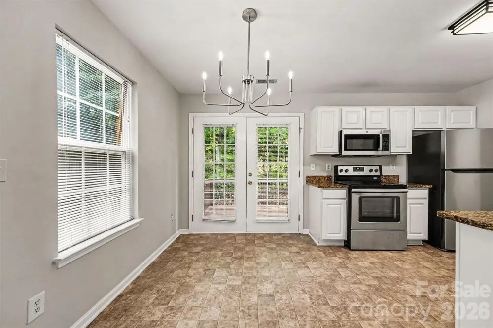 10104 Rockwood Road Charlotte, NC 28215
