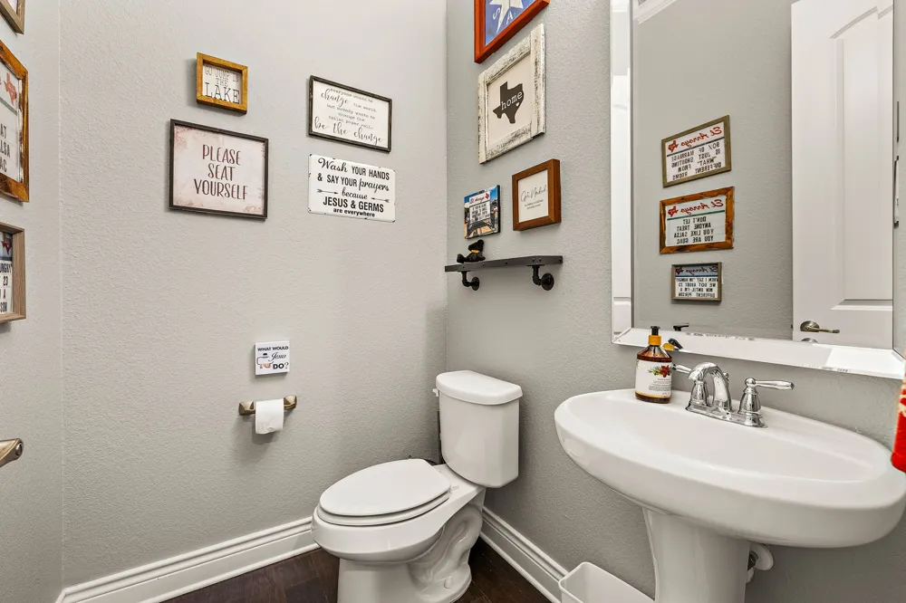 204 Everton Cove Lakeway, TX 78738