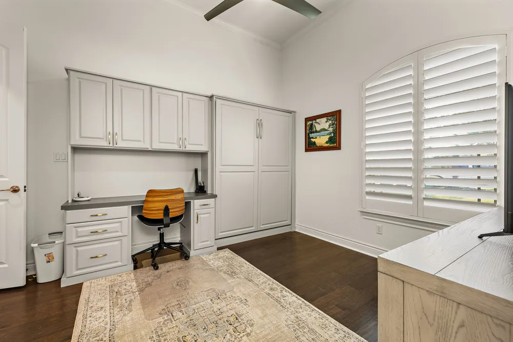 204 Everton Cove Lakeway, TX 78738