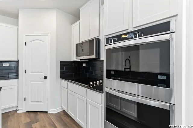 4530 Whispering Oak New Braunfels, TX 78130