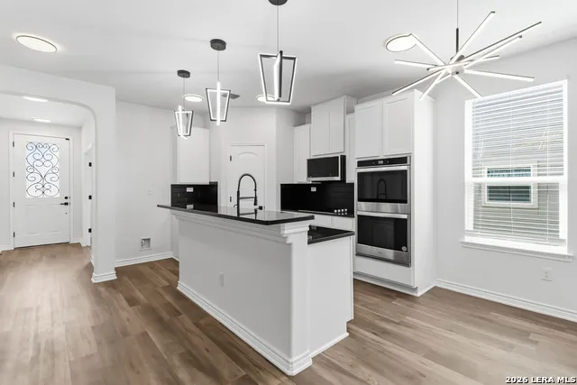 4530 Whispering Oak New Braunfels, TX 78130
