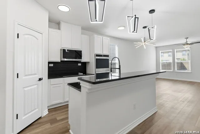4530 Whispering Oak New Braunfels, TX 78130