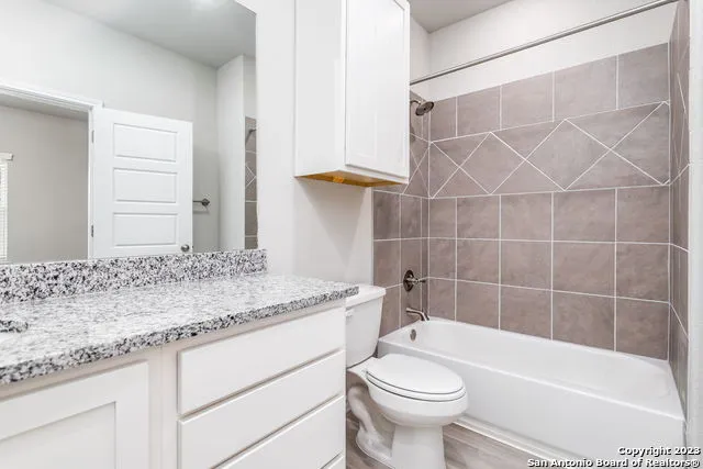 435 Trefger St Seguin, TX 78155