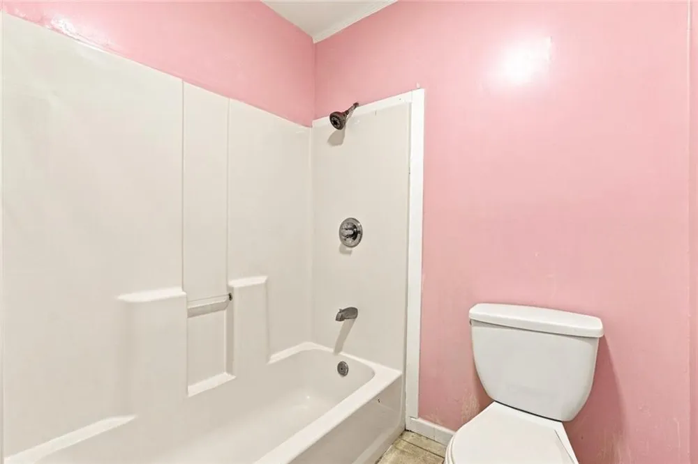 3141 Mckenzie Road East Point, GA 30344