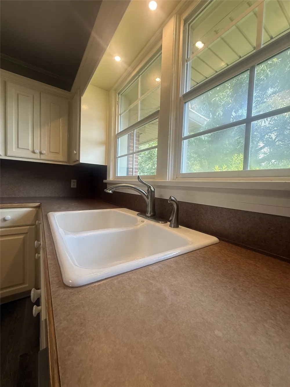304 6th Street NW Springhill, LA 71075