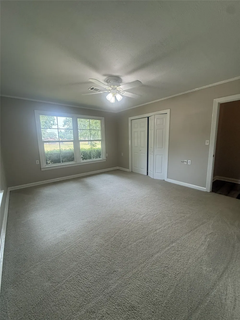 304 6th Street NW Springhill, LA 71075