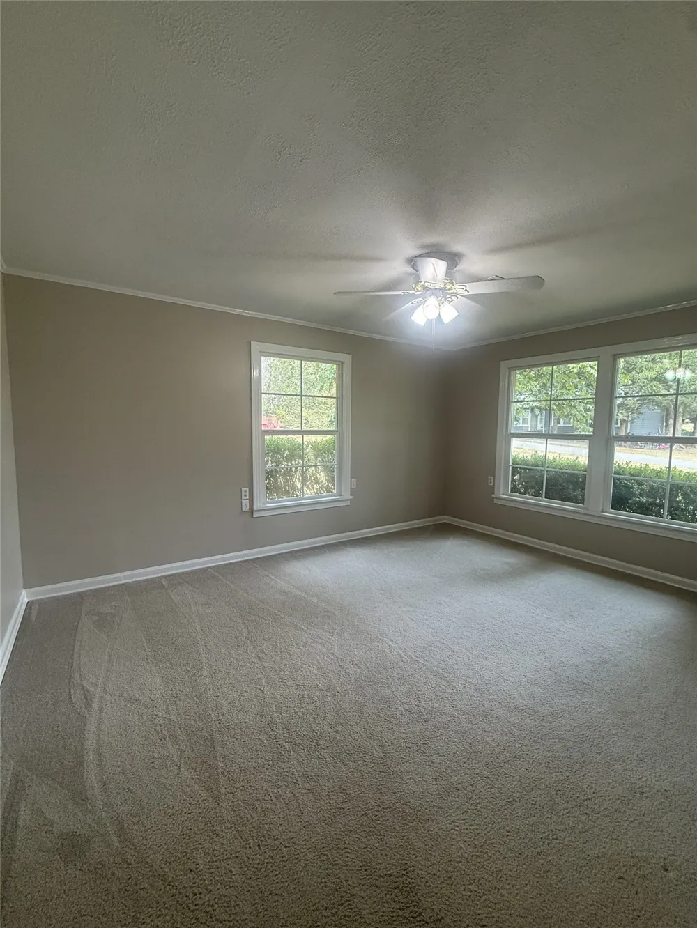 304 6th Street NW Springhill, LA 71075