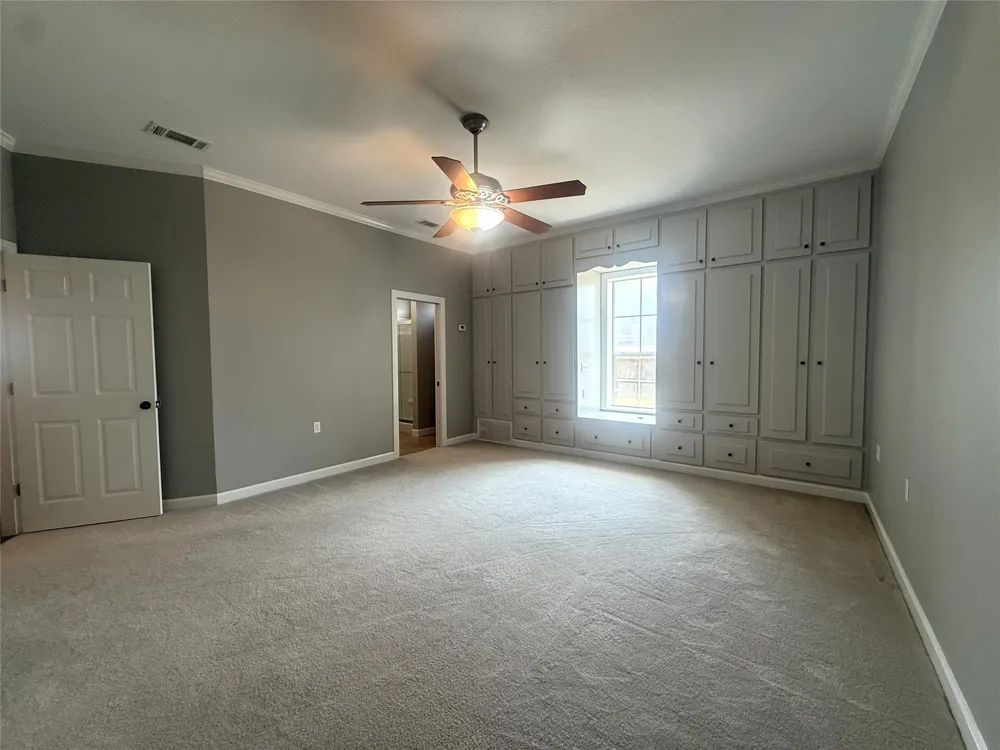 304 6th Street NW Springhill, LA 71075