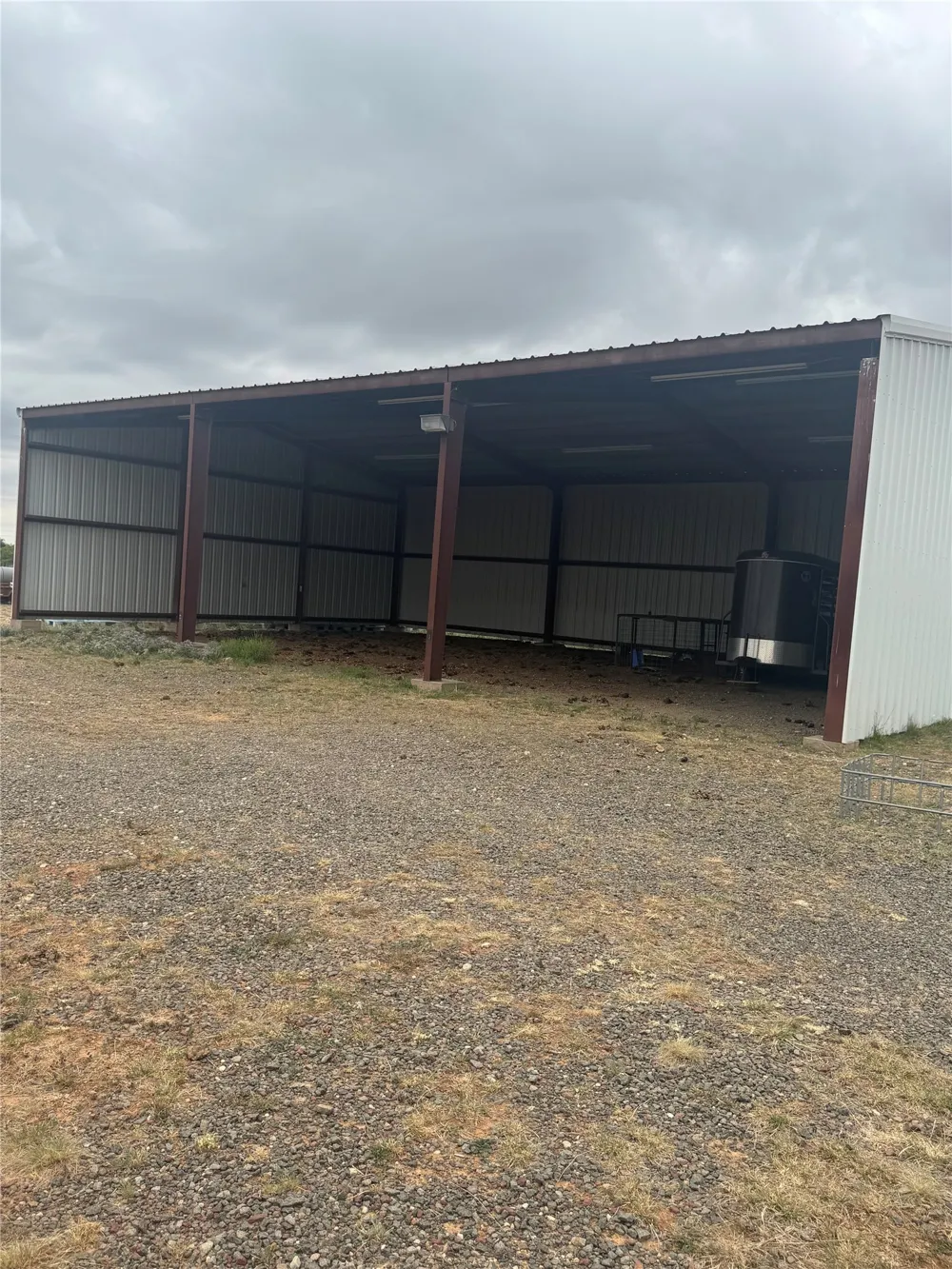 Florez Road Quanah, TX 79252