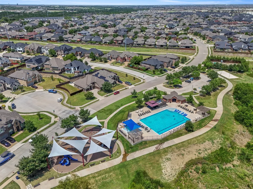 13909 Sparrow Hill Drive Little Elm, TX 75068