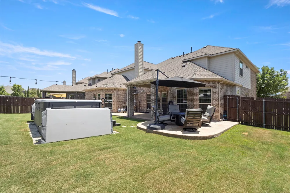 13909 Sparrow Hill Drive Little Elm, TX 75068