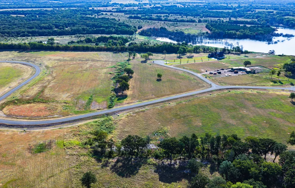 315 Lakewood Lane Honey Grove, TX 75446