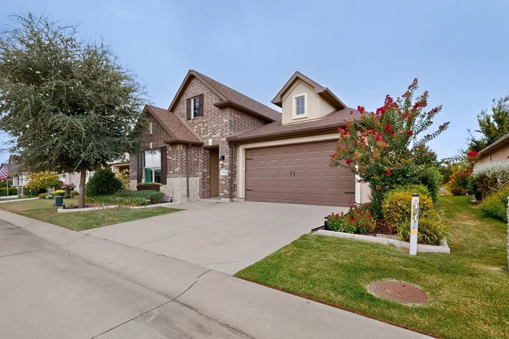 10312 Claystone Drive Denton, TX 76207