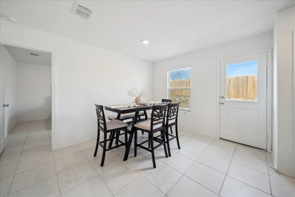 1005 Crestview Drive Hutchins, TX 75141