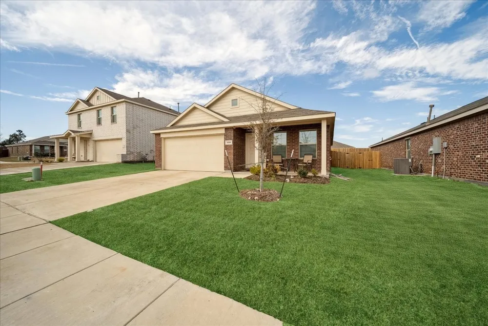 1005 Crestview Drive Hutchins, TX 75141