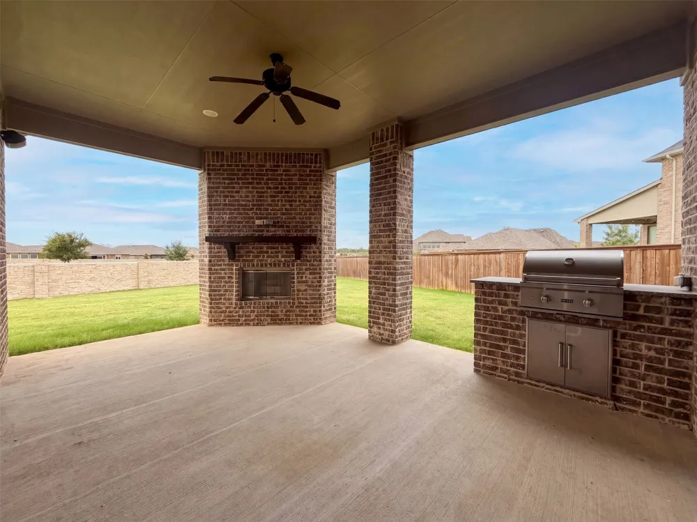 817 Shallow Creek Way McKinney, TX 75071