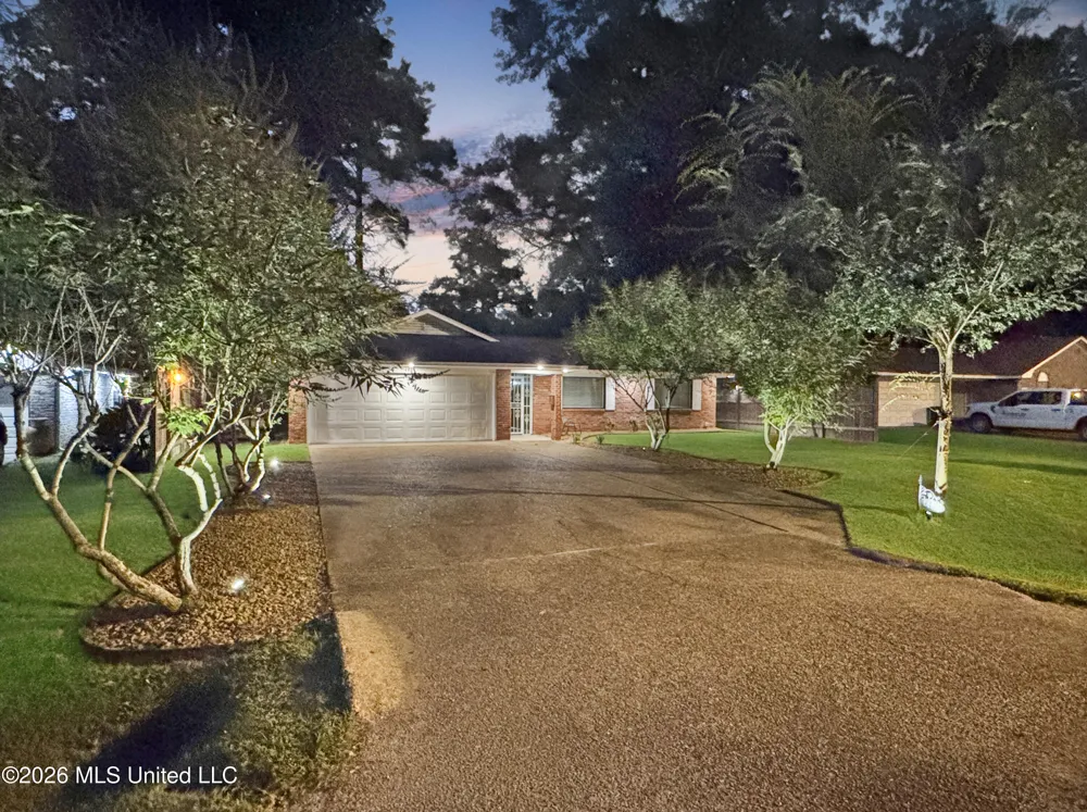 1480 Westbrook Road Jackson, MS 39211