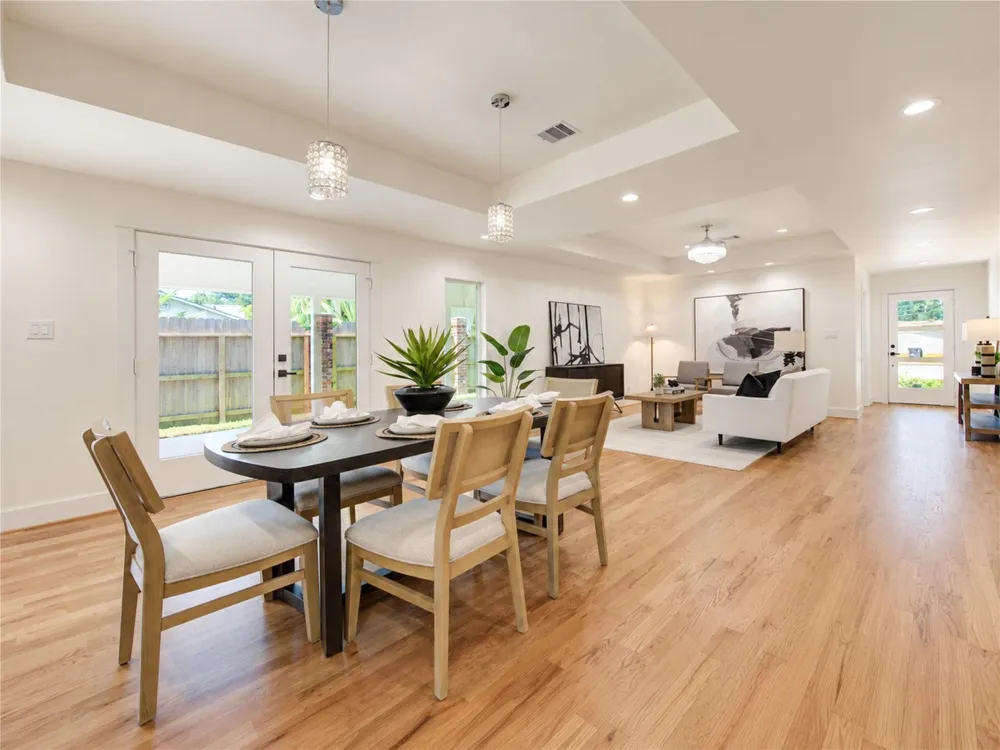6003 W 43rd Street Houston, TX 77092