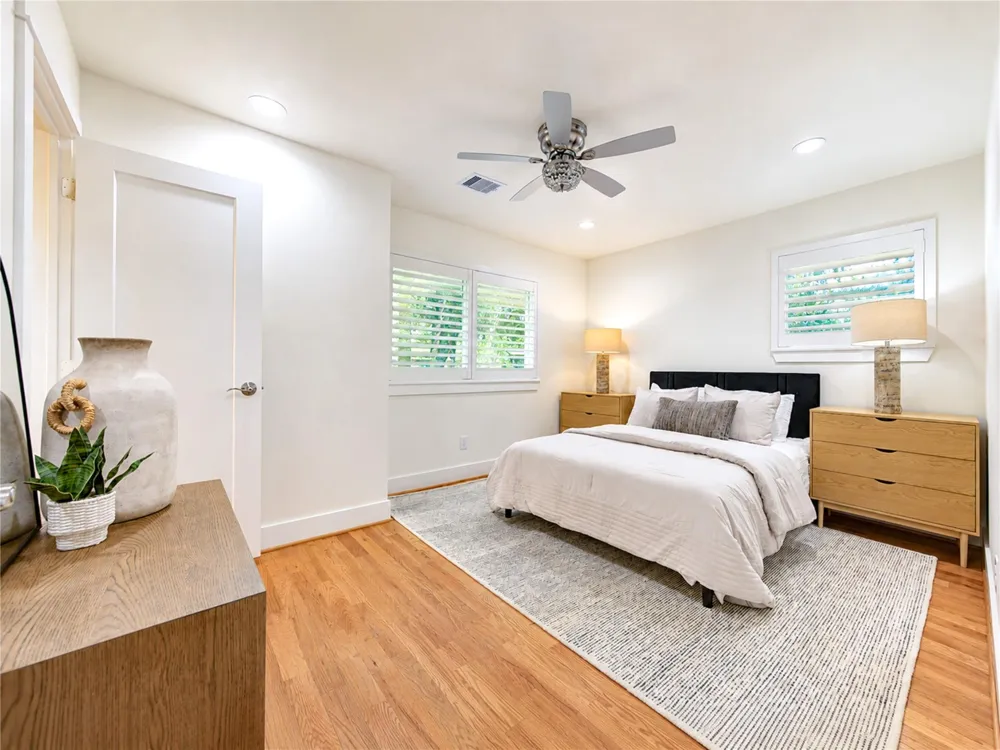 6003 W 43rd Street Houston, TX 77092