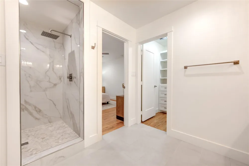 6003 W 43rd Street Houston, TX 77092