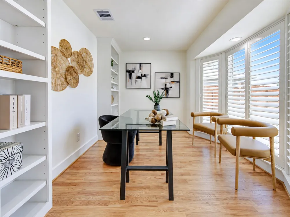 6003 W 43rd Street Houston, TX 77092
