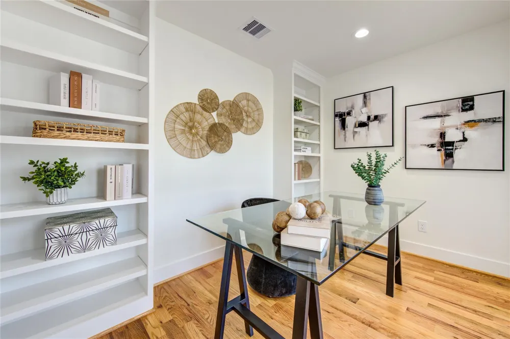 6003 W 43rd Street Houston, TX 77092