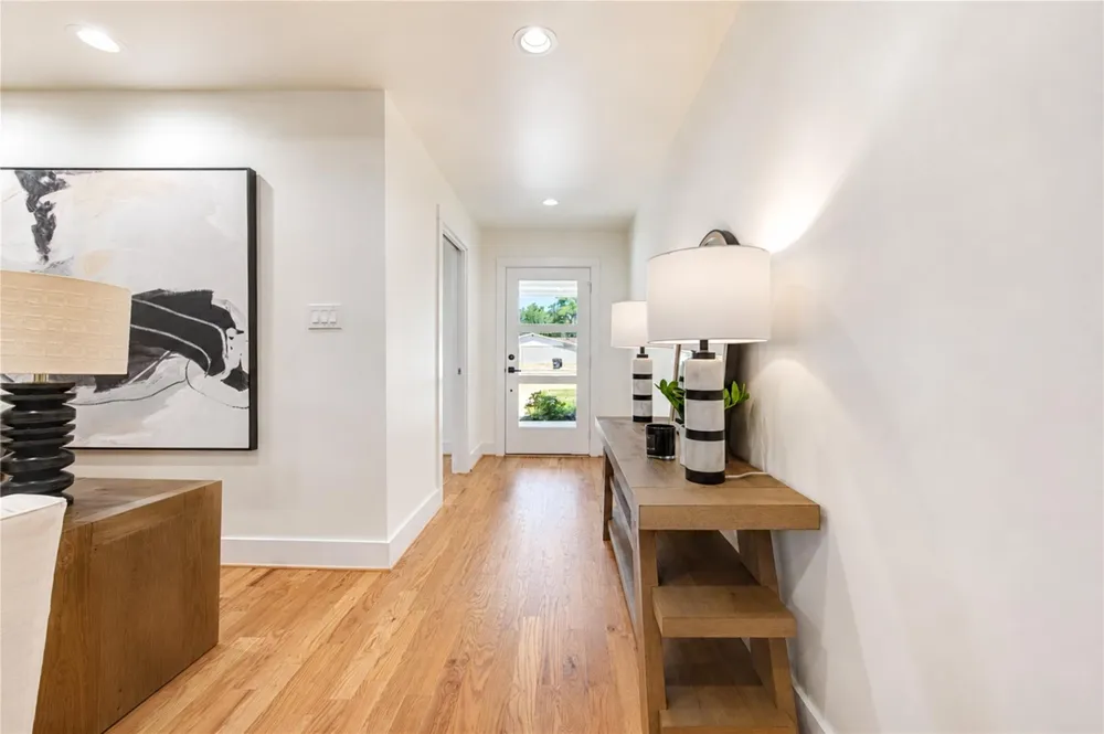 6003 W 43rd Street Houston, TX 77092