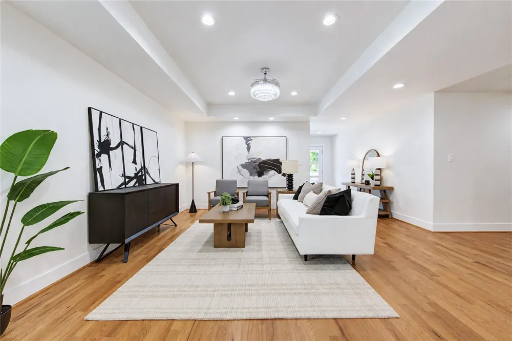 6003 W 43rd Street Houston, TX 77092