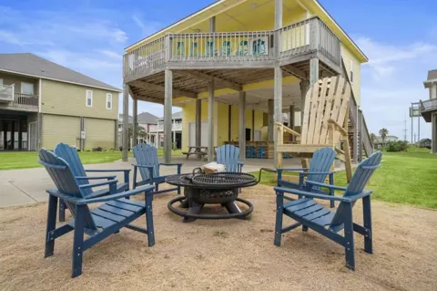 2423 Sand Drift Lane
