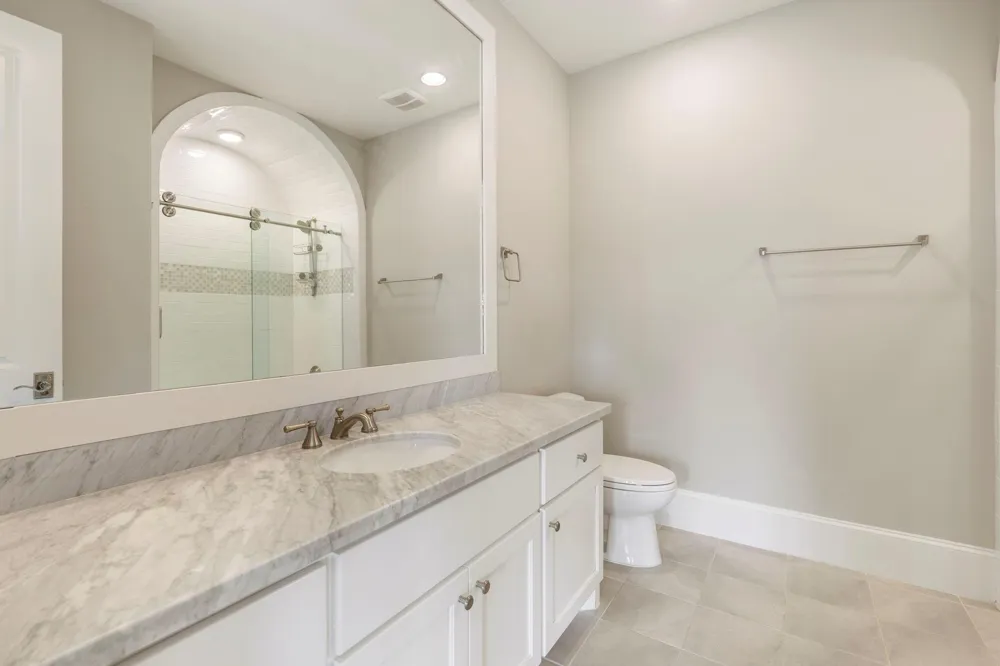 6806 E Warwick Lake Lane Spring, TX 77389
