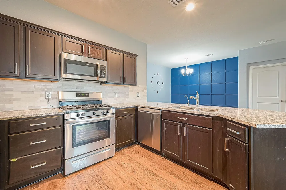 14015 Lake Crescent Drive Conroe, TX 77384