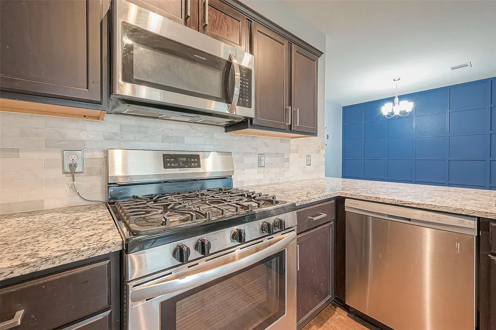 14015 Lake Crescent Drive Conroe, TX 77384