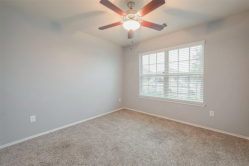 14015 Lake Crescent Drive Conroe, TX 77384