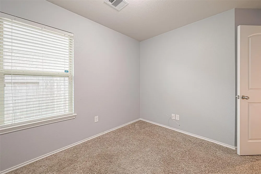 14015 Lake Crescent Drive Conroe, TX 77384