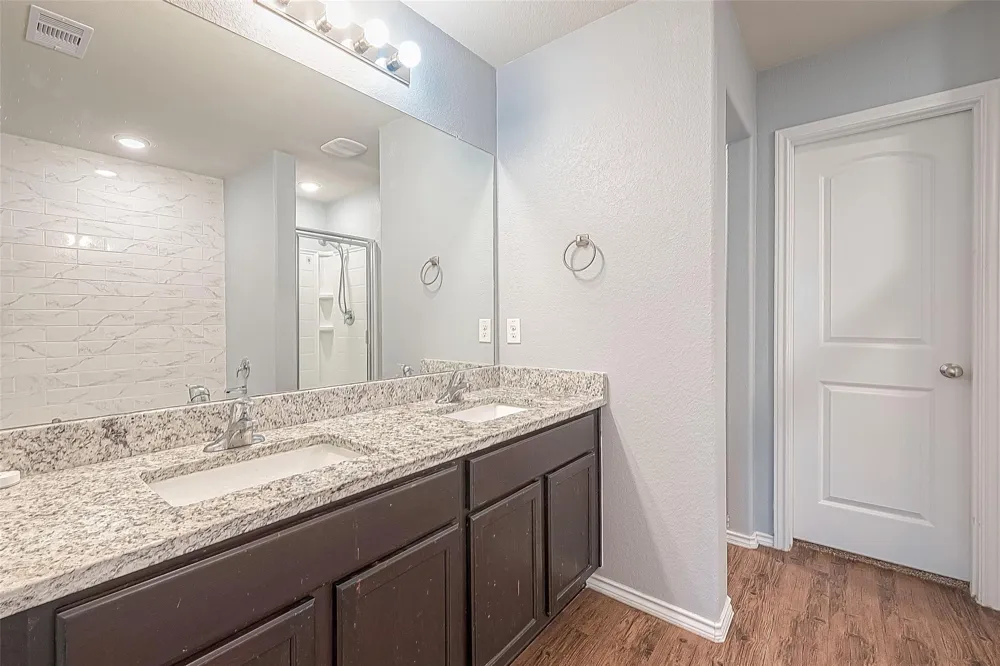 14015 Lake Crescent Drive Conroe, TX 77384