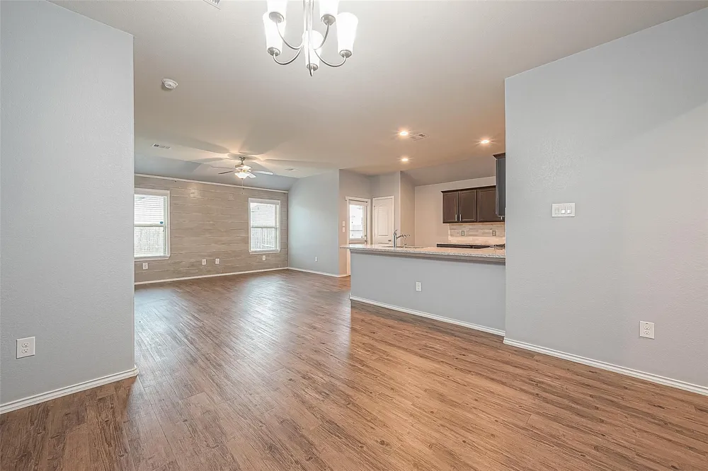 14015 Lake Crescent Drive Conroe, TX 77384