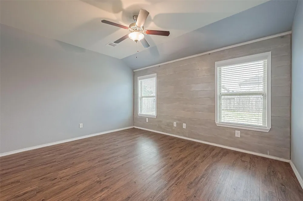 14015 Lake Crescent Drive Conroe, TX 77384