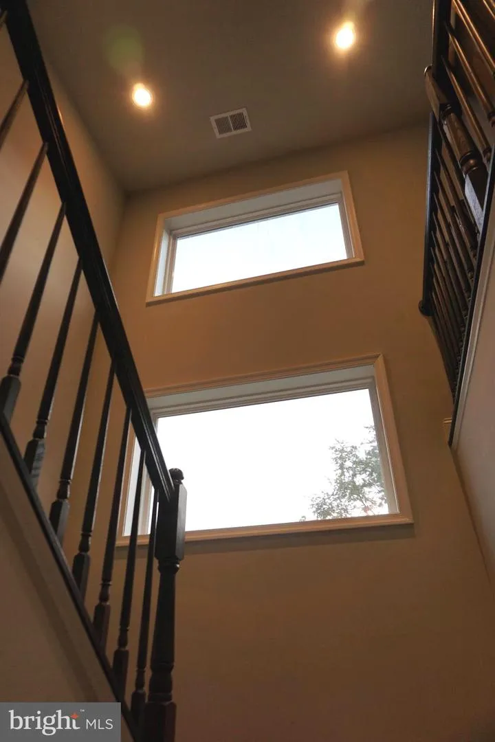 208 BRYAN AVENUE Gaithersburg, MD 20877