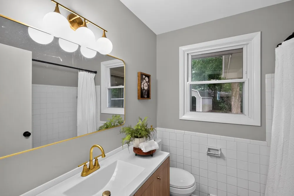 2119 Clark Avenue Kalamazoo, MI 49048