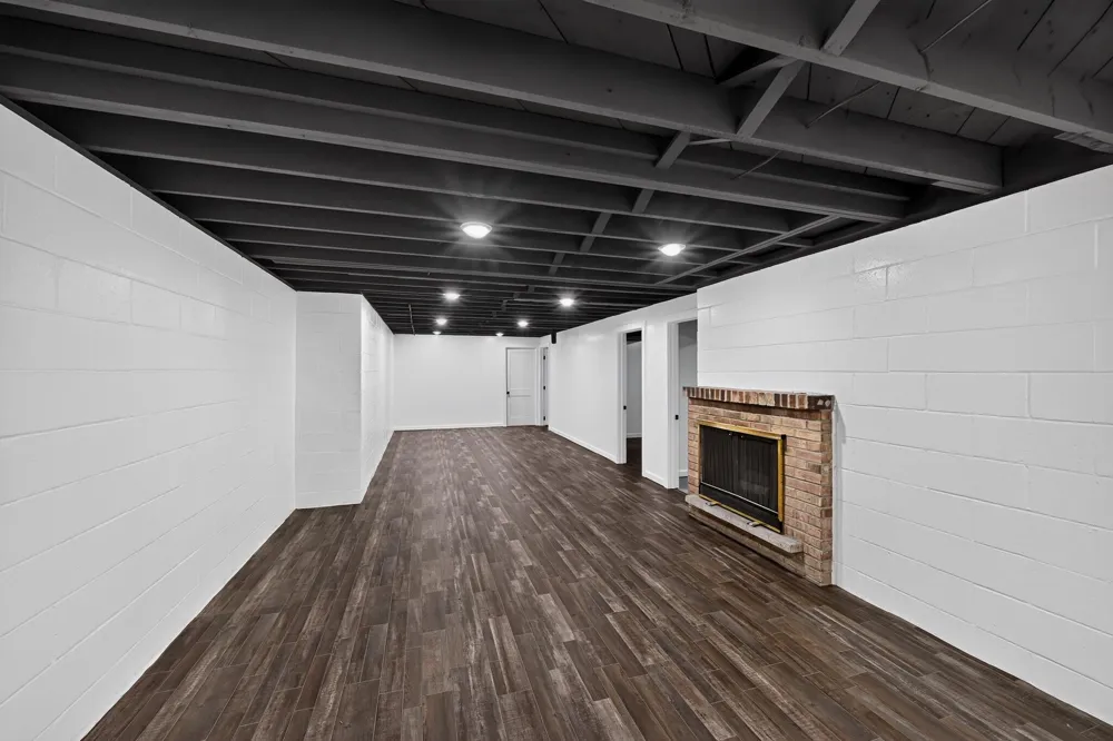 2119 Clark Avenue Kalamazoo, MI 49048