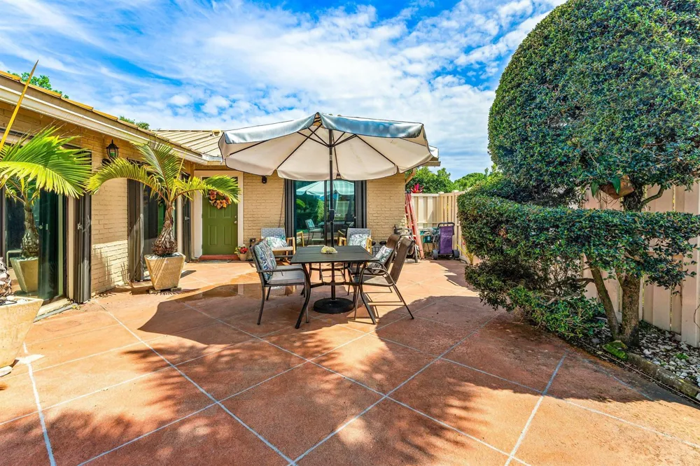 5789 Golden Eagle Circle Palm Beach Gardens, FL 33418