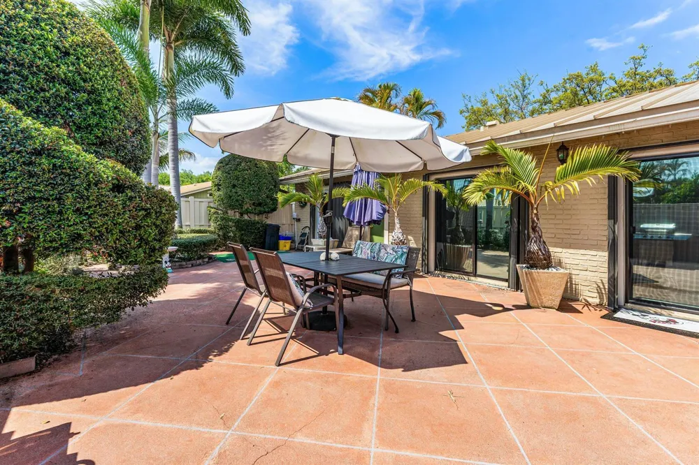 5789 Golden Eagle Circle Palm Beach Gardens, FL 33418