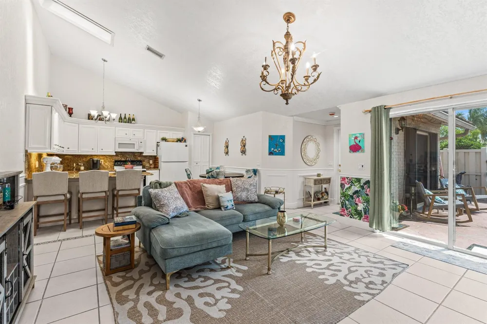 5789 Golden Eagle Circle Palm Beach Gardens, FL 33418