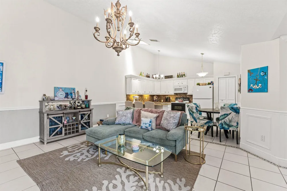 5789 Golden Eagle Circle Palm Beach Gardens, FL 33418