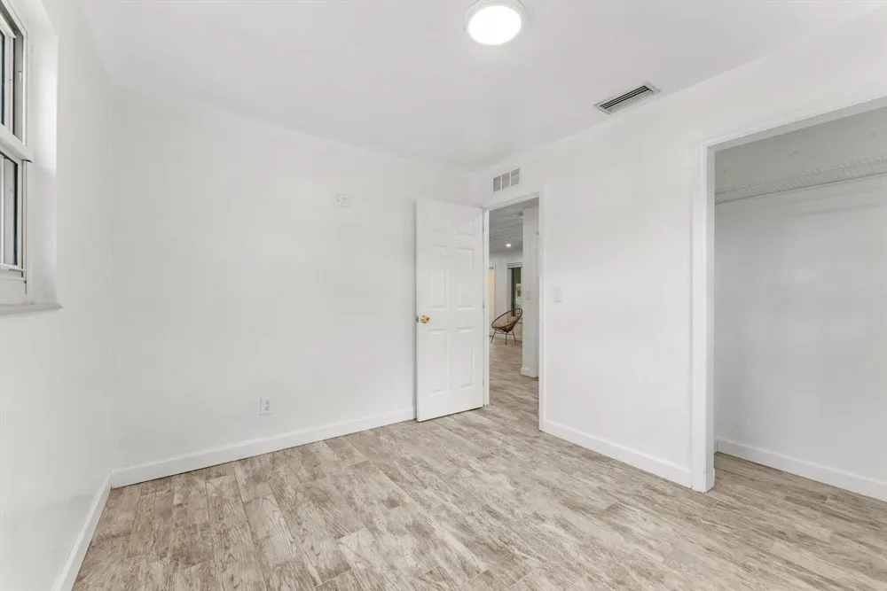 4641 SW 25TH TERRACE Dania Beach, FL 33312
